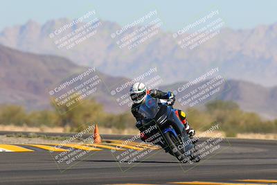 media/Nov-06-2022-SoCal Trackdays (Sun) [[208d2ccc26]]/Turn 14 (930am)/